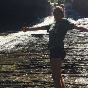 Meet your Posher, Jen