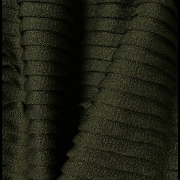 TOPSHOP Textures pleat tunic textured DRESS - Picture 6 of 8