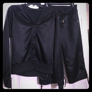 Addidas 2 piece Capri Set