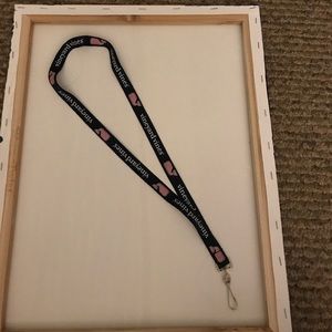 Vineyard vines lanyard
