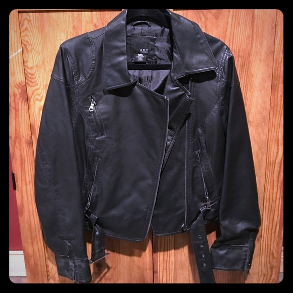 Black Leather Jacket - Picture 1 of 1