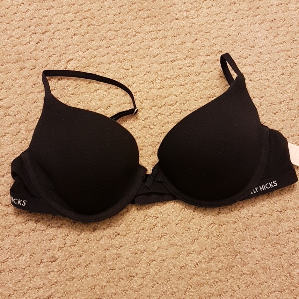 Gilly Hicks Push Em Up Demi