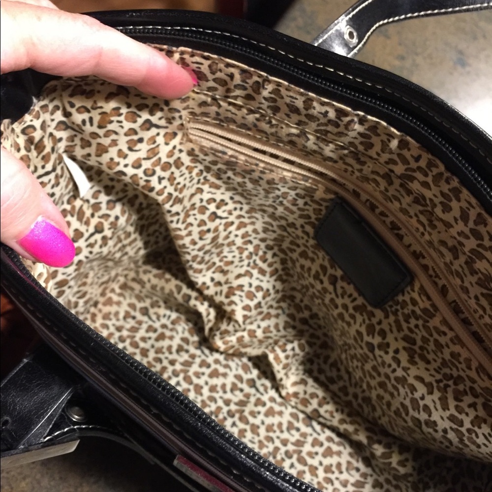 Kate Spade not authentic