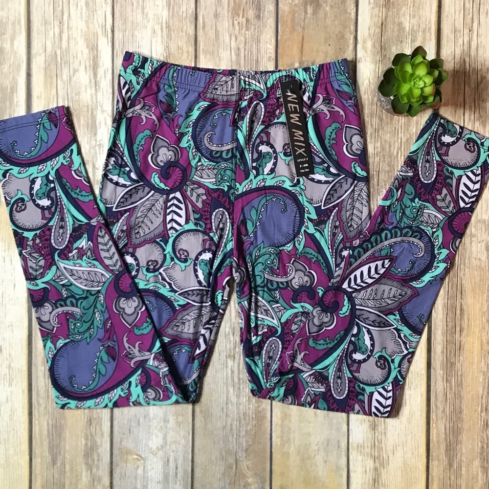 PURPLE PAISLEY LEGGINGS