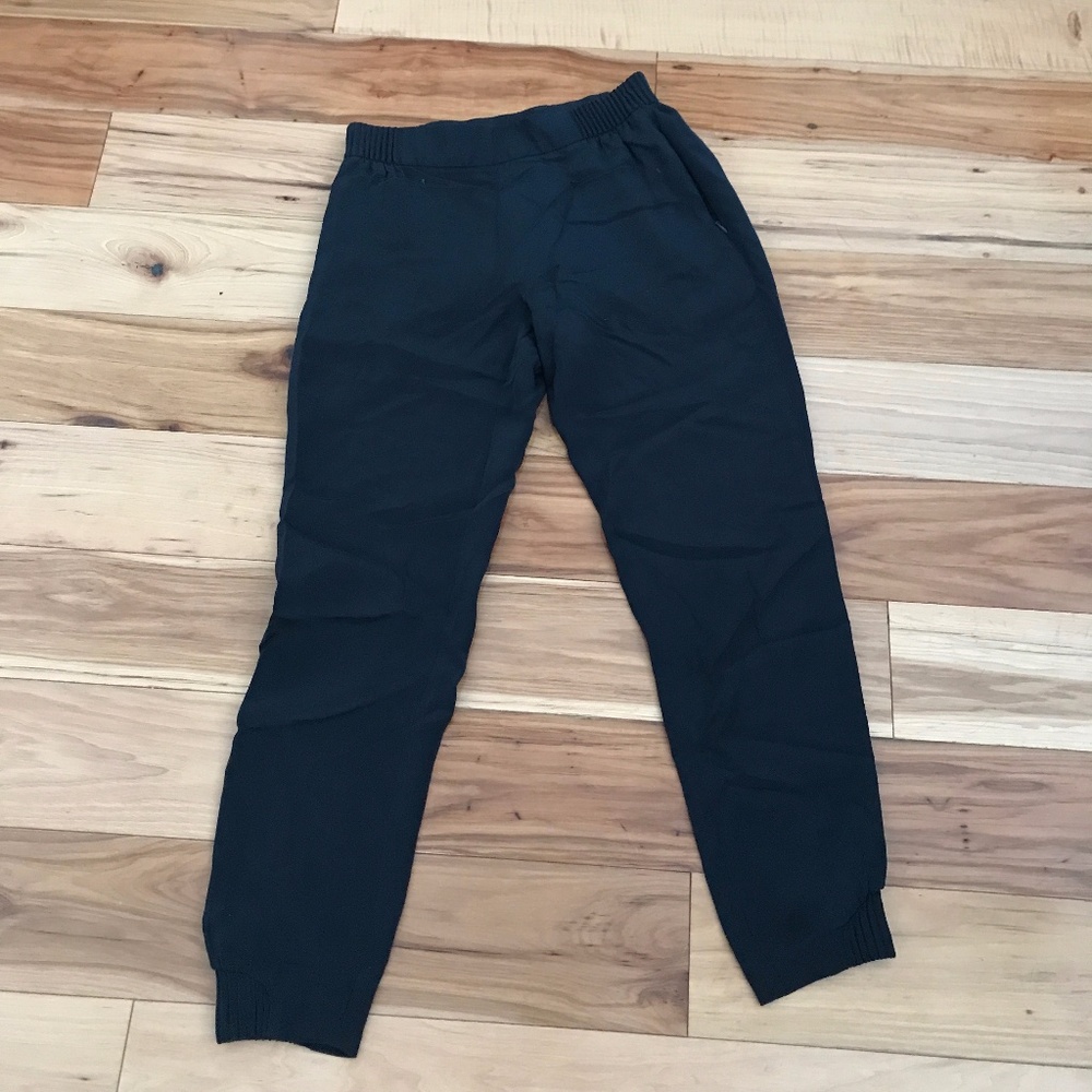 Theory black silk jogger
