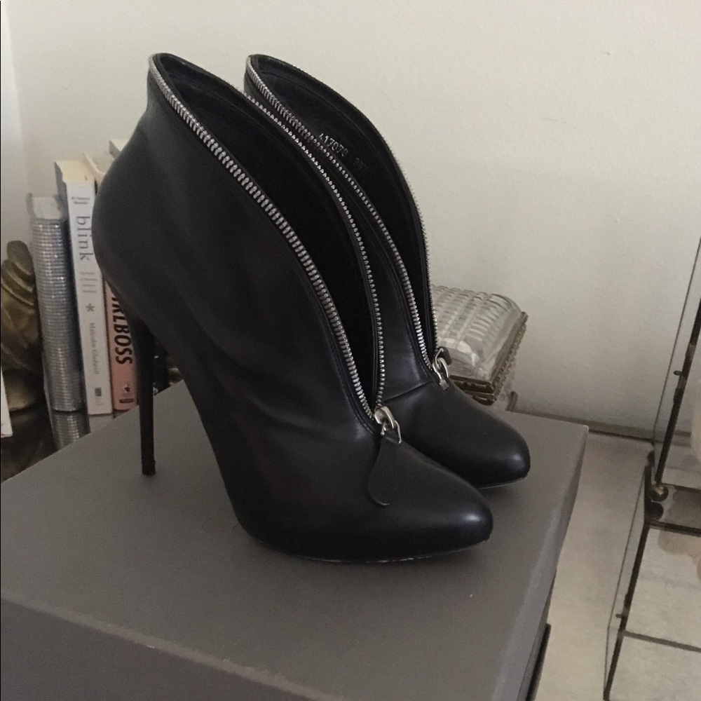 Alexander McQueen zipper booties