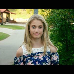 Meet your Posher, Abby