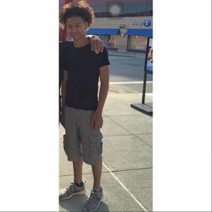 Meet your Posher, Carlos