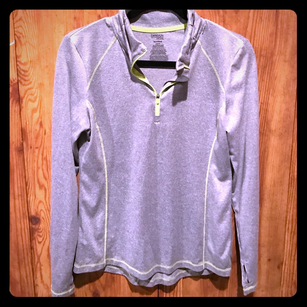 Quarter-Zip Semi-Fitted Long Sleeve Running Shirt