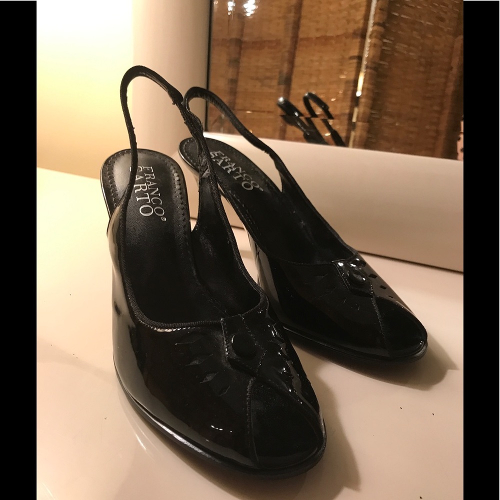Franco Sarto pumps