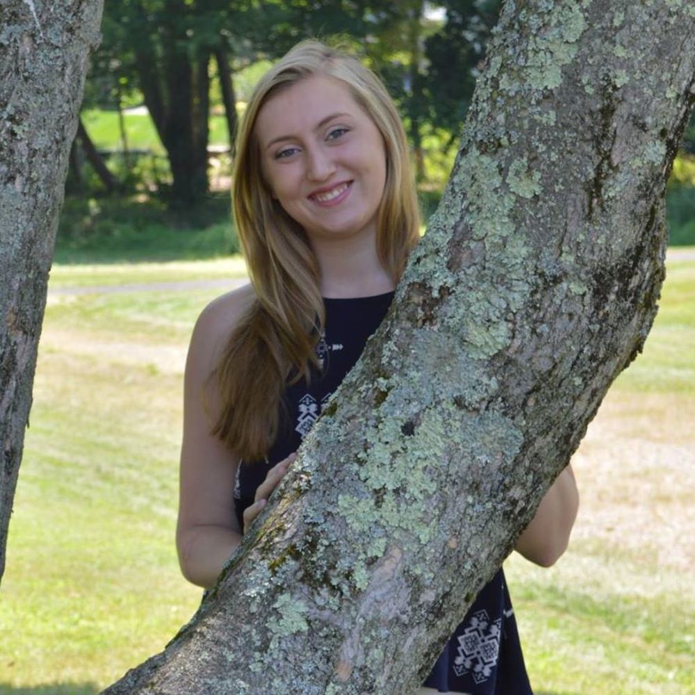 Meet your Posher, Julia