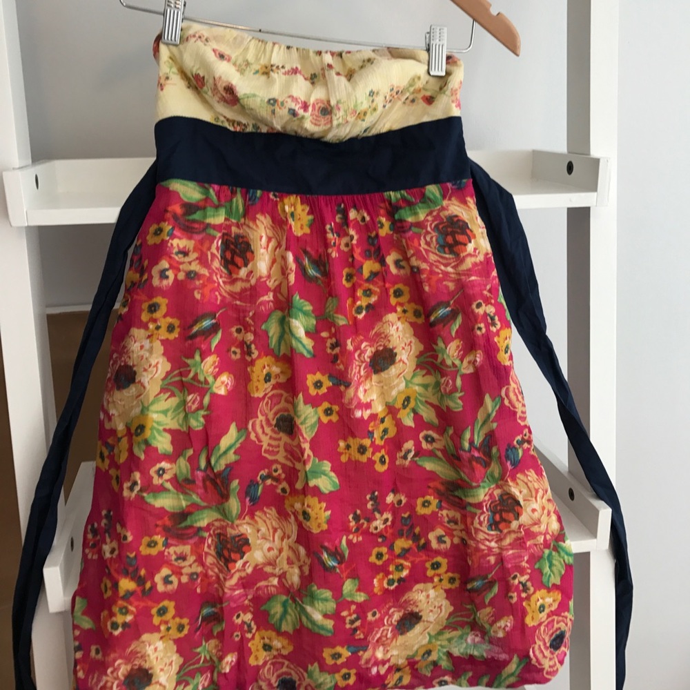 Floral strapless mini dress
