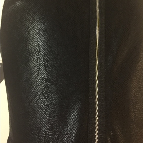 Donna Morgan Sz 6 Black Snakeskin Dress - Picture 5 of 6