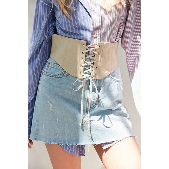 Urban Outfitters Accessories - NEW! Urban Outfitters Leather Corset Belt in Tan