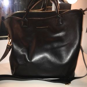 WANT Les Essentiels Bags - Want Les Essentiels De La Vie OHARE Soft Shopper WANT Les Essentiels Bags - Want Les Essentiels De La Vie OHARE Soft Shopper
