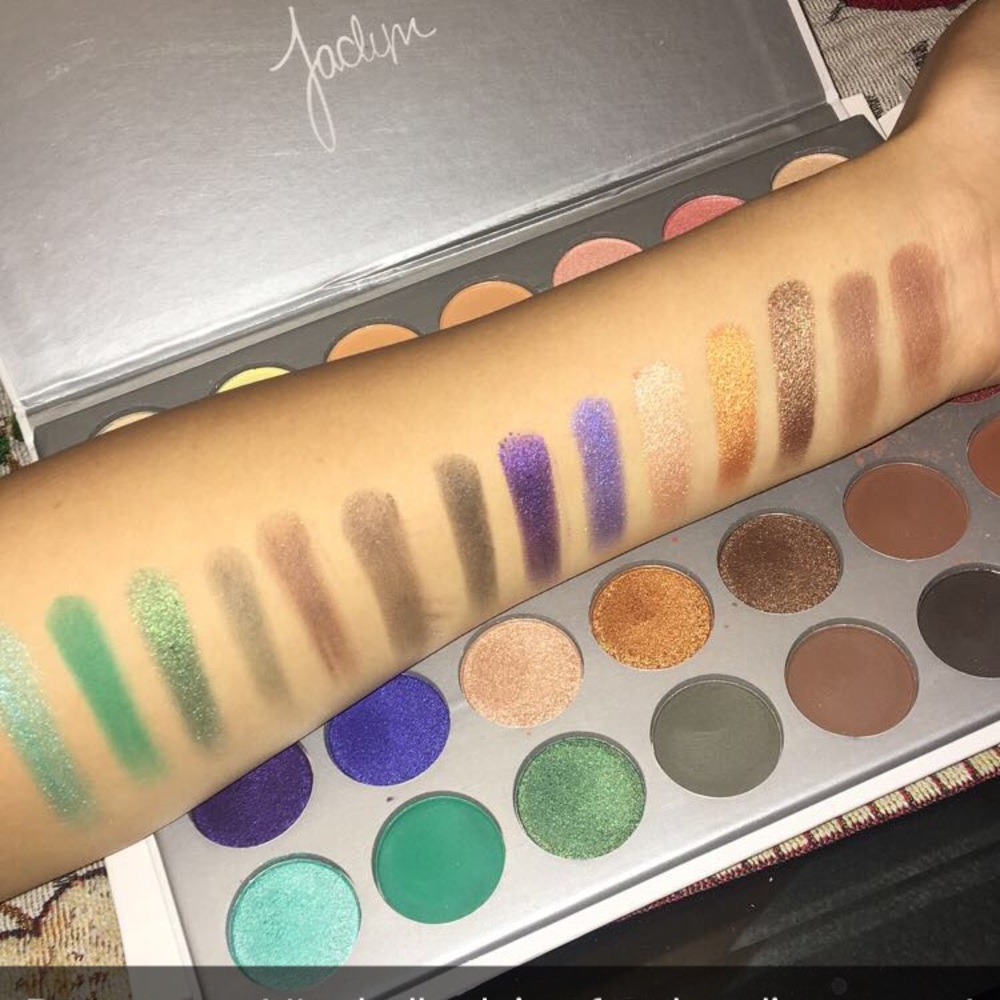 Jaclyn Hill Palette