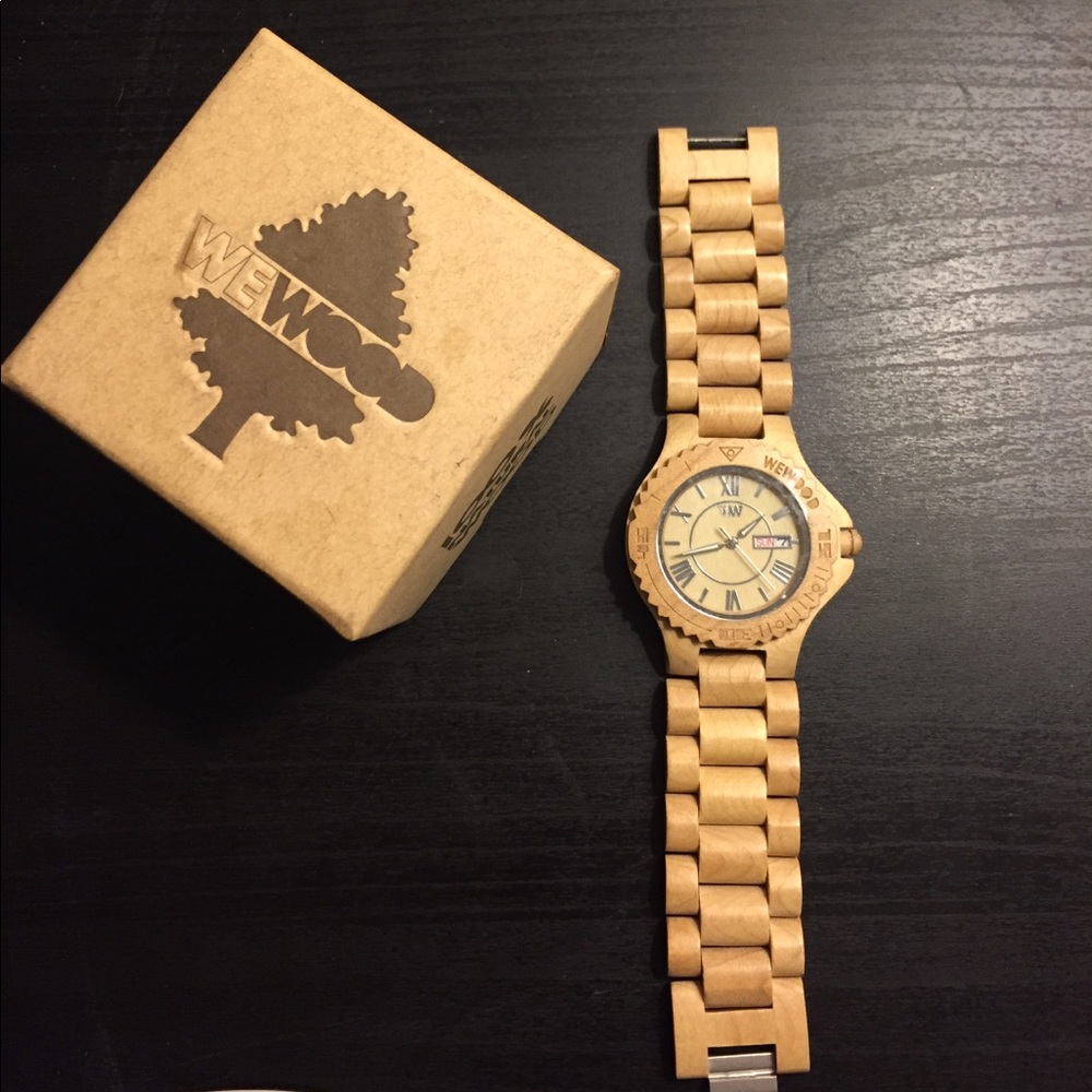 Watch made of natural wood!