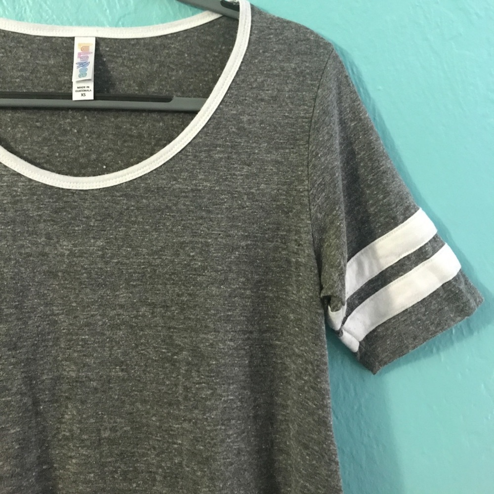 SOLD🦄LuLaRoe Unicorn Grey Varsity Perfect Tee XS - Picture 3 of 5