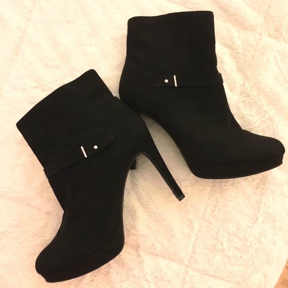 H&M Stiletto Heel Booties in Black