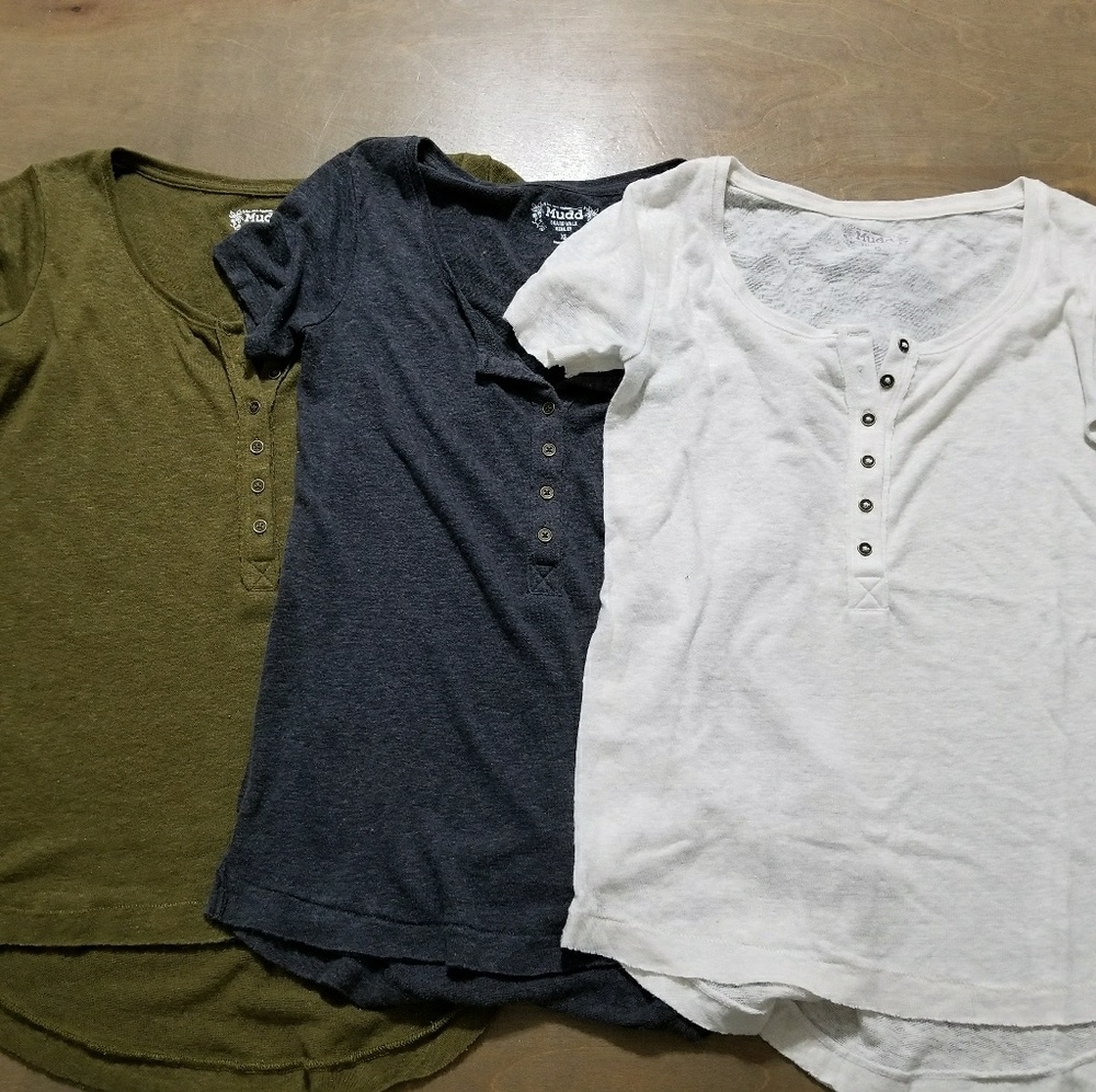 Mudd Henley bundle