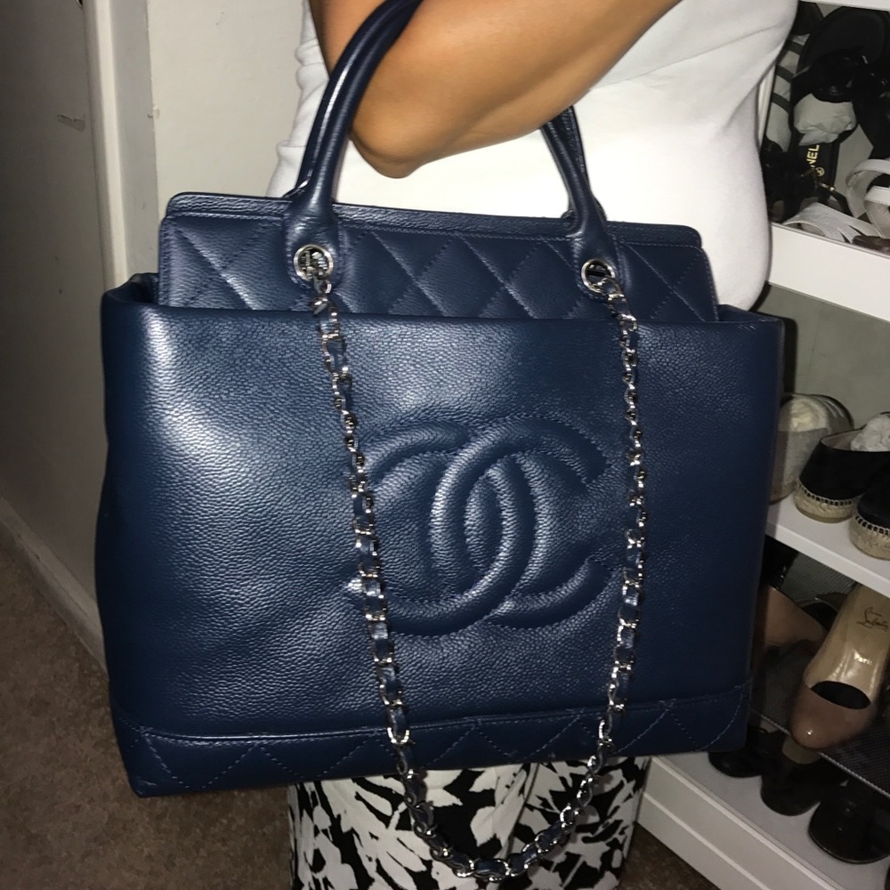 AUTHENTIC Chanel bag
