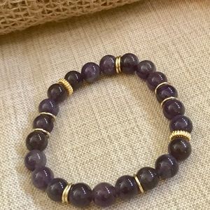 Classy agate bracelet stretchy gold plated accent