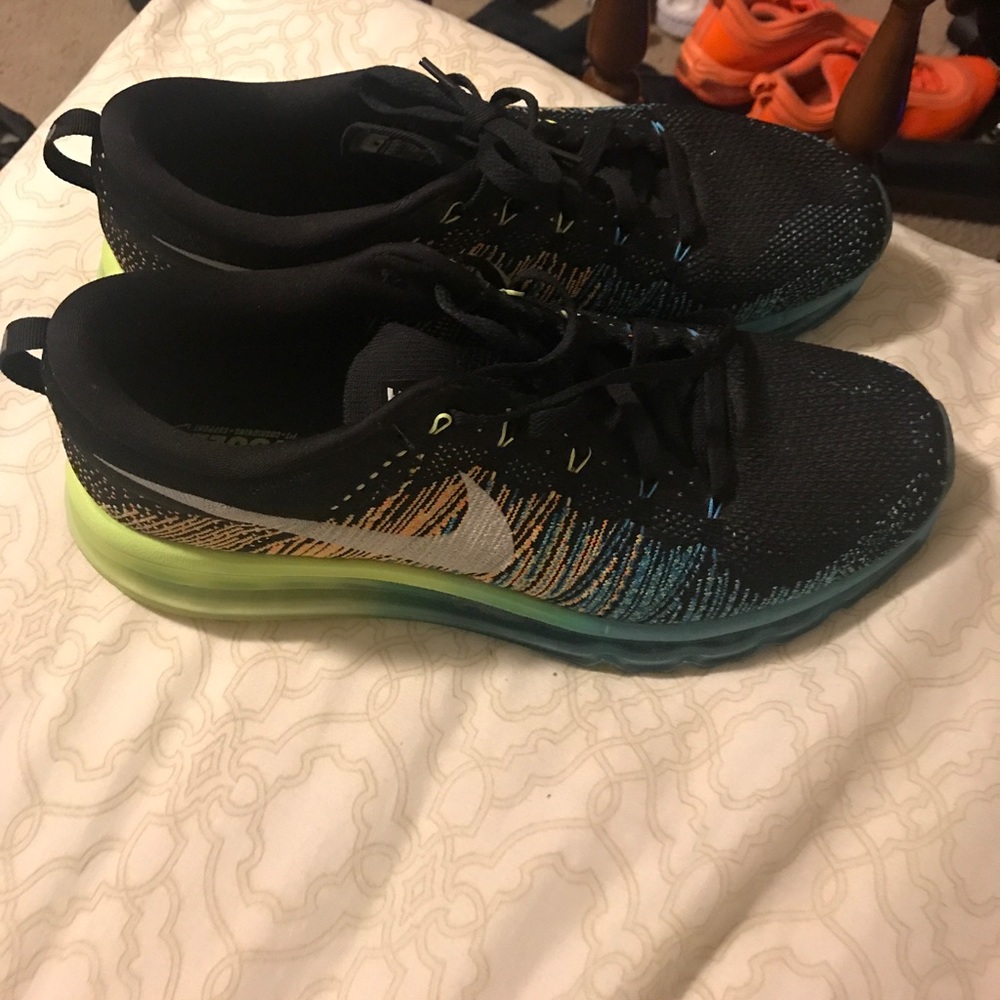 Nike flynit max