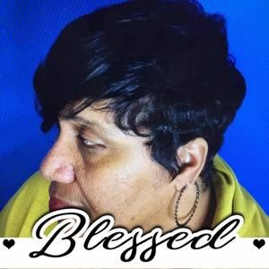 Meet your Posher, Sharon