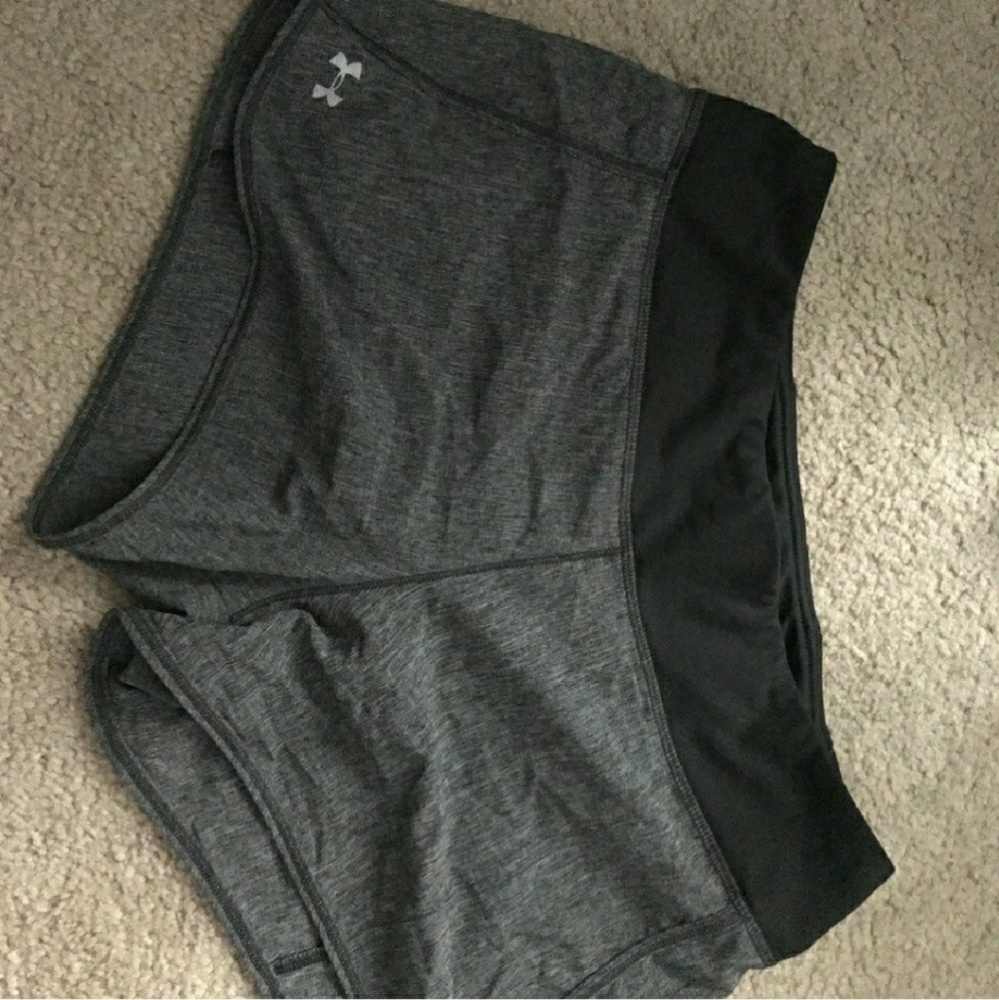 Underarmour shorts M