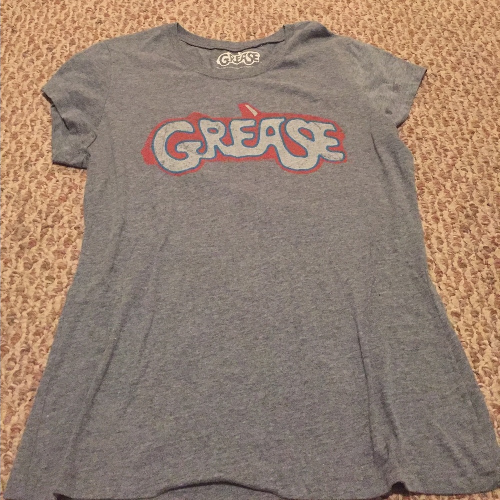 Grey "Grease" tshirt with car