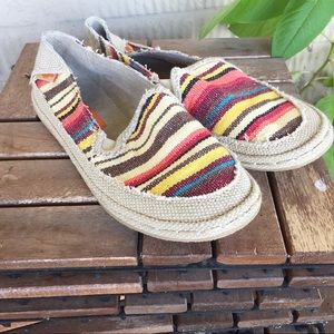 Multicolored slipons