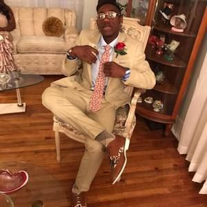 Meet your Posher, Fred