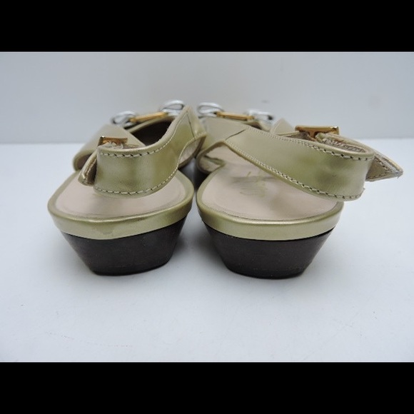 Ferragamo 1 inch sling back Vera bow Size 7 - Picture 5 of 6