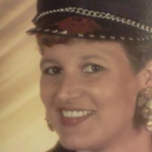 Meet your Posher, Denise