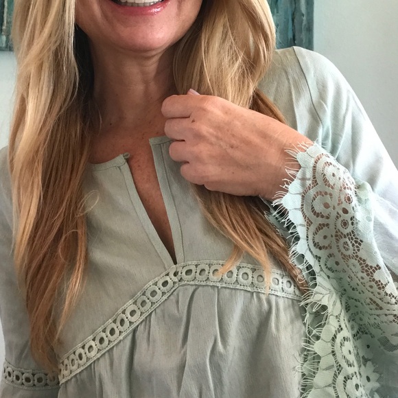 🍉Ainsley Mint Boho Lace Top 🏄🏽♀️ Summer Sale - Picture 4 of 5