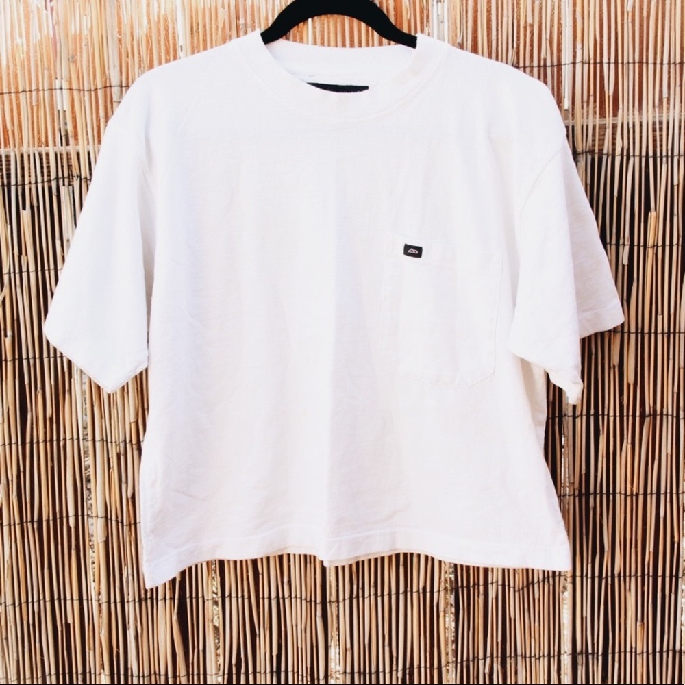 Outersport cropped white tee