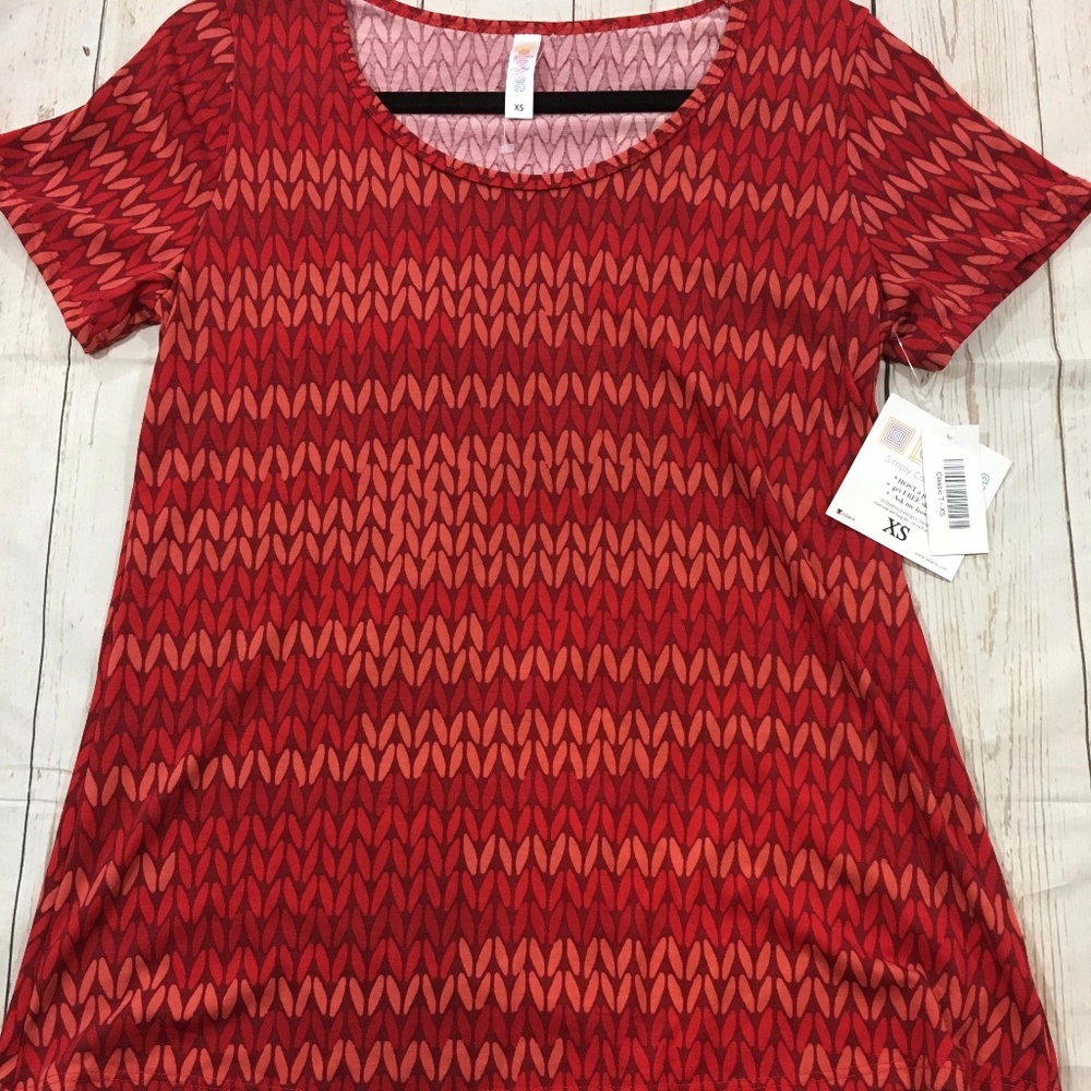 LuLaRoe Classic Tee