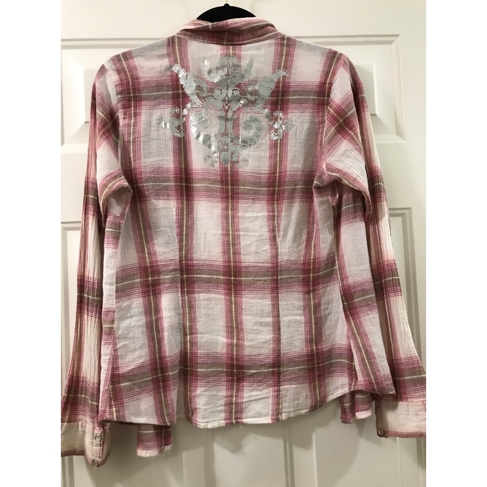 PLAID BLOUSE WITH METALLIC DETAIL