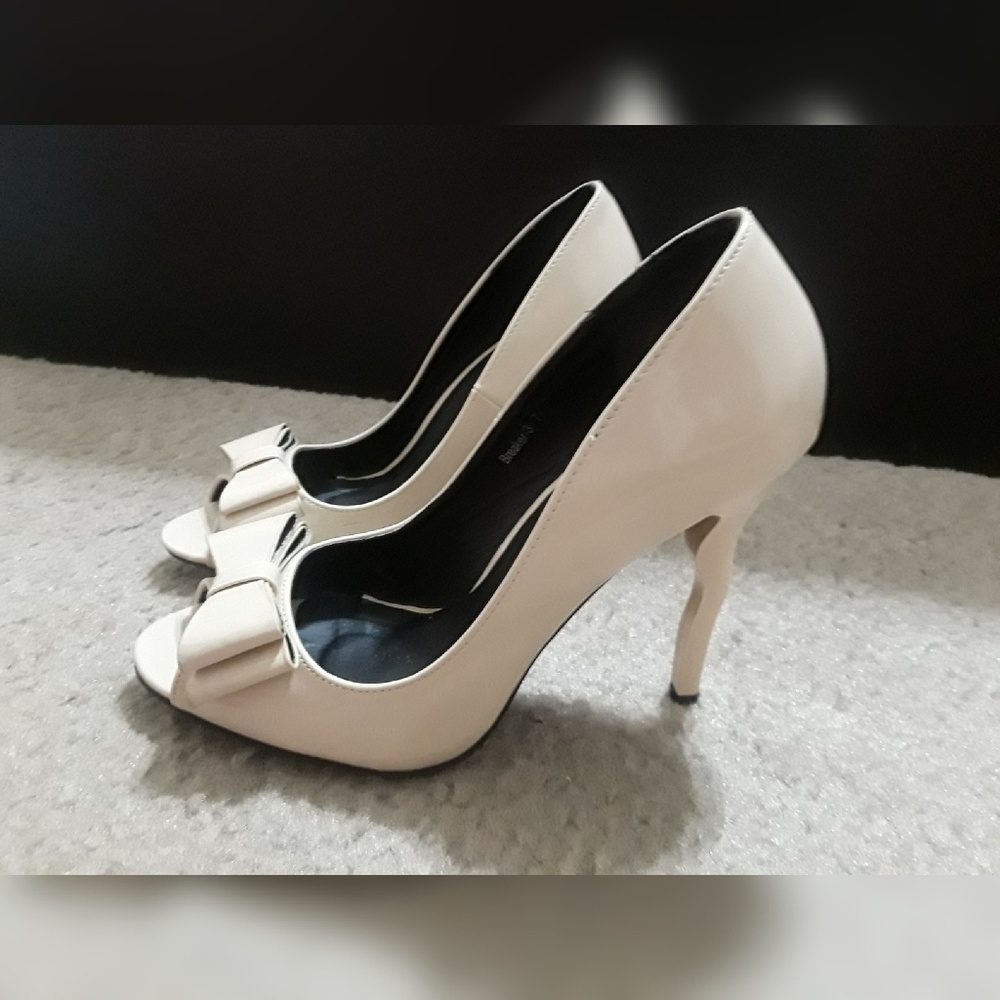 Stunning Athena Heels