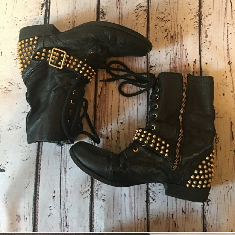 Distressed studded Steve Madden boots