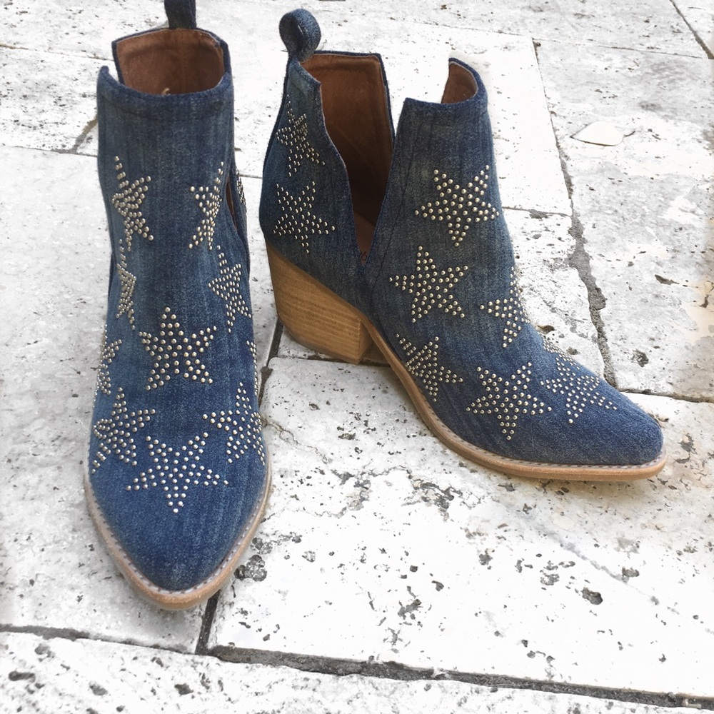 Jeffrey Campbell Booties