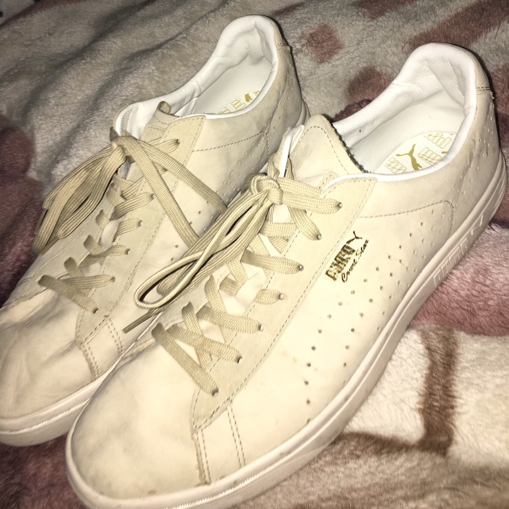 SOLD(((Puma Court Star smooth leather