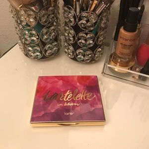 Midnight sale 🌹Tarte palette 💓