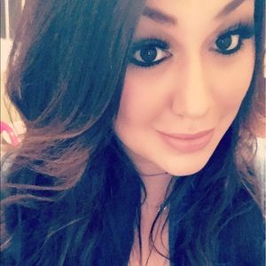 Meet your Posher, Mayra