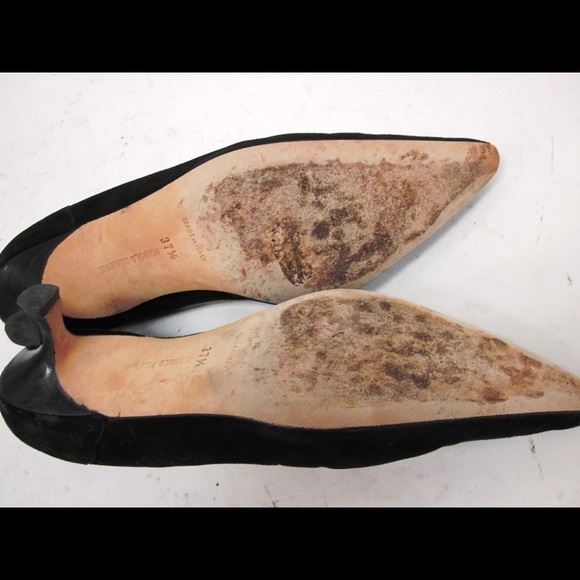 Awesome Manolo blahnick black closed toe heels - Picture 4 of 6