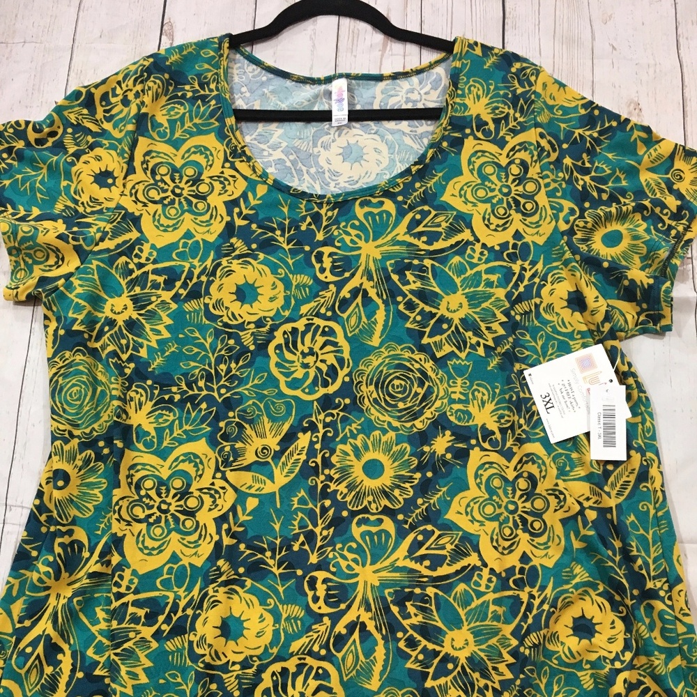 LuLaRoe Classic Tee