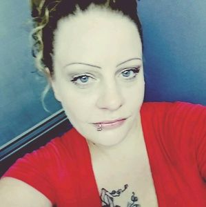 Meet your Posher, Crystale