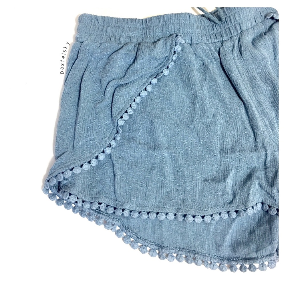 🆕 LUNA CHIX tassels pom pom shorts - Picture 4 of 6