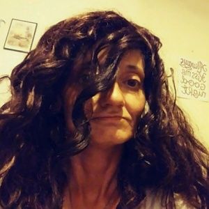 Meet your Posher, Kim