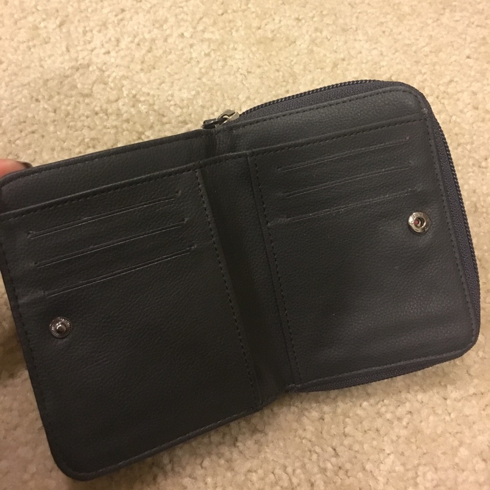 Wallet - Picture 2 of 3